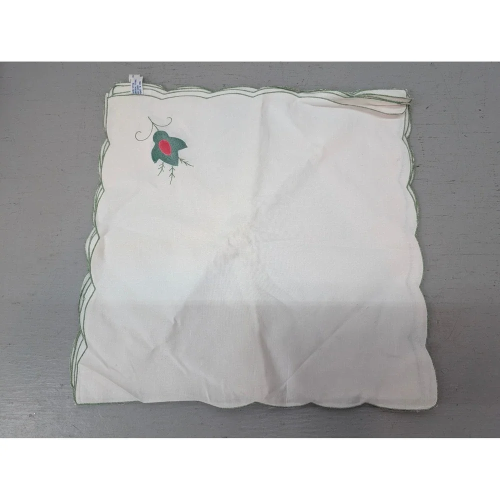 Imperial Elegance Floral Embroidered Napkins Scalloped Edge White Cotton Lot 8